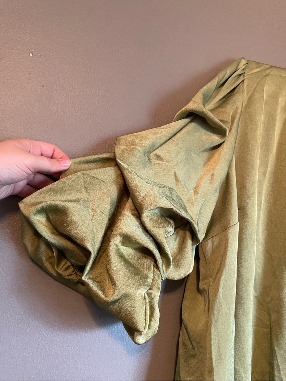 NWT Vince Camuto Sz 2X Plus Women’s Green V-neck Bubble Sleeve Blouse Top Rt $99 - Picture 4 of 12